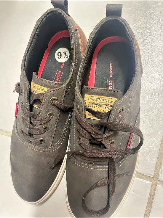 Levi's Other - Levi's Drive Lo CBL Men's Brown Sneakers US 9.5